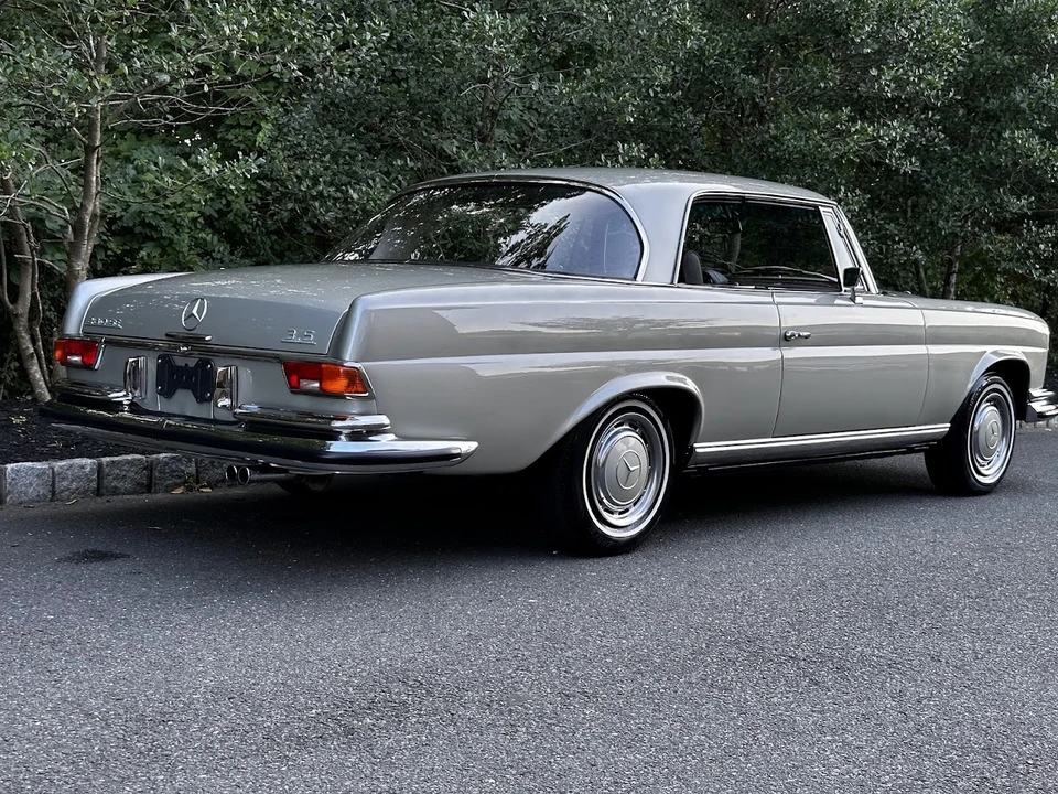 1971 Mercedes-Benz W111 280SE 3.5 Coupe - Image 28 of 31