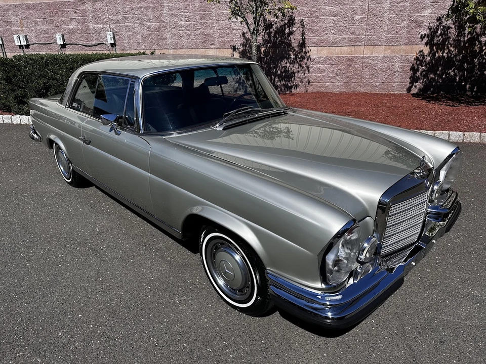 1971 Mercedes-Benz W111 280SE 3.5 Coupe - Image 19 of 31