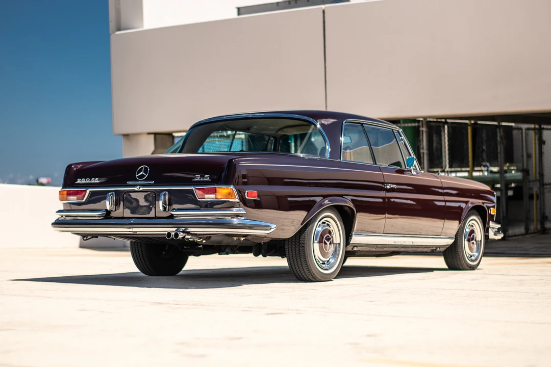 1971 Mercedes-Benz W111 280SE 3.5 Coupe - Image 12 of 31