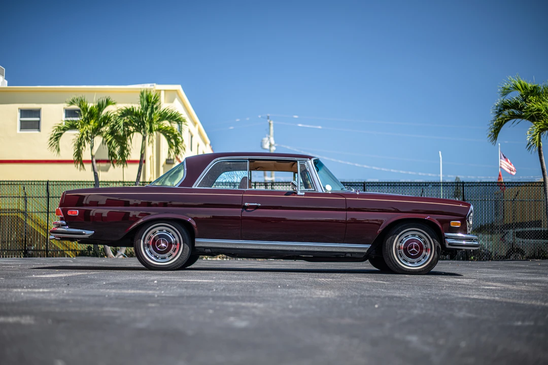 1971 Mercedes-Benz W111 280SE 3.5 Coupe - Image 27 of 31