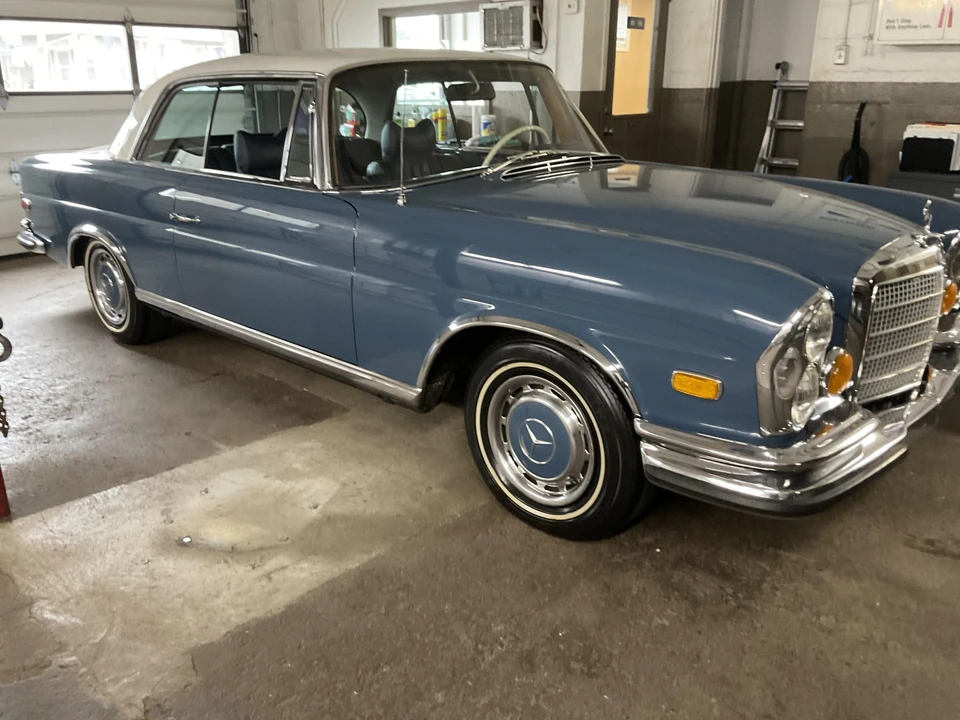 1971 Mercedes-Benz W111 280SE 3.5 Coupe - Image 9 of 31