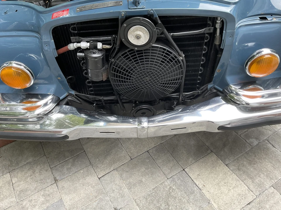 1971 Mercedes-Benz W111 280SE 3.5 Coupe - Image 13 of 31