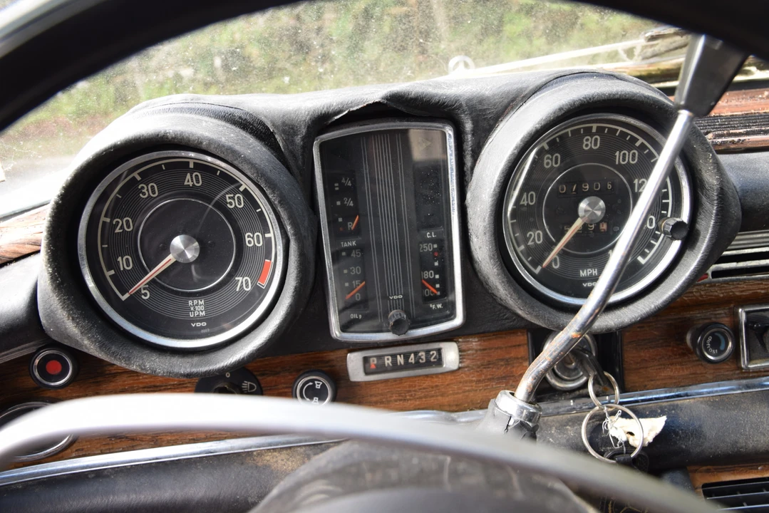 1971 Mercedes-Benz W111 280SE 3.5 Coupe - Image 19 of 31
