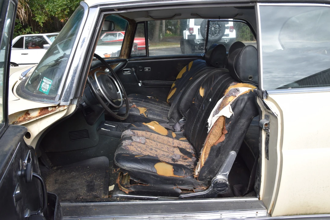 1971 Mercedes-Benz W111 280SE 3.5 Coupe - Image 15 of 31