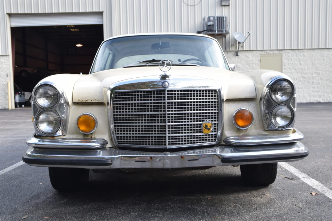 1971 Mercedes-Benz W111 280SE 3.5 Coupe - Image 6 of 31