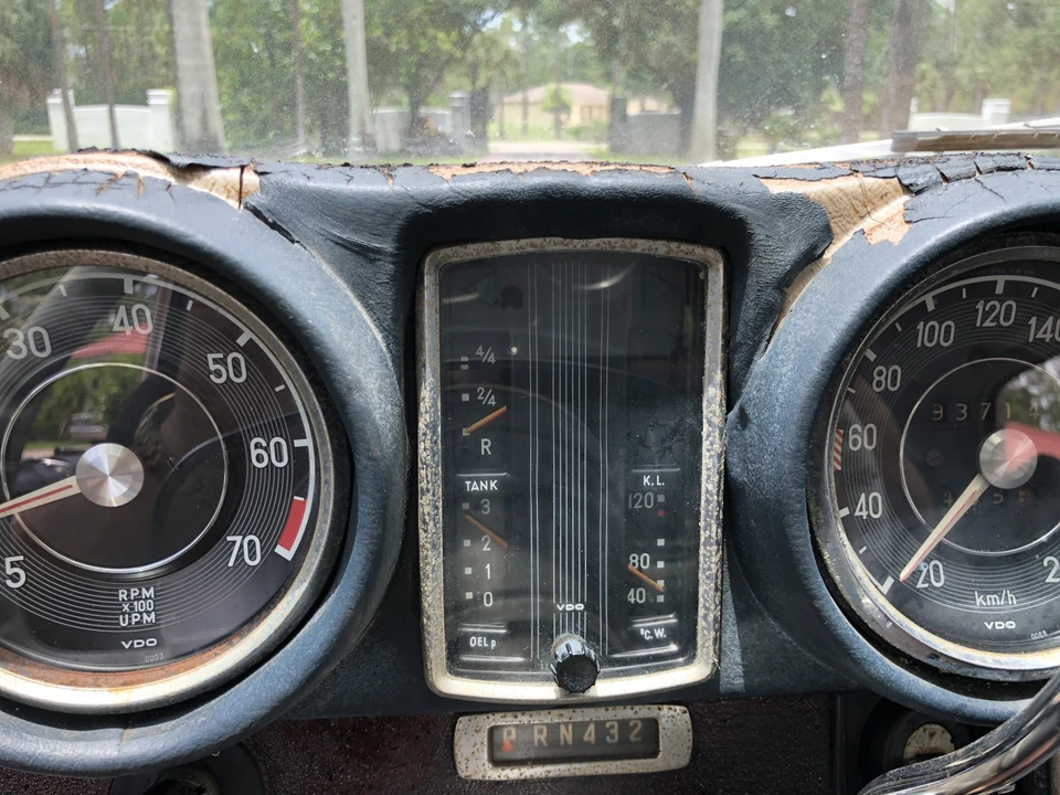 1971 Mercedes-Benz W111 280SE 3.5 Coupe - Image 30 of 31