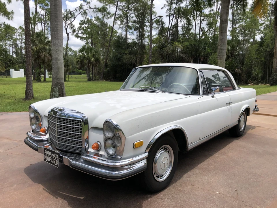 1971 Mercedes-Benz W111 280SE 3.5 Coupe - Image 2 of 31