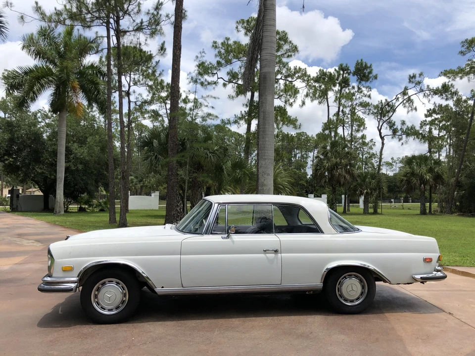 1971 Mercedes-Benz W111 280SE 3.5 Coupe - Image 3 of 31