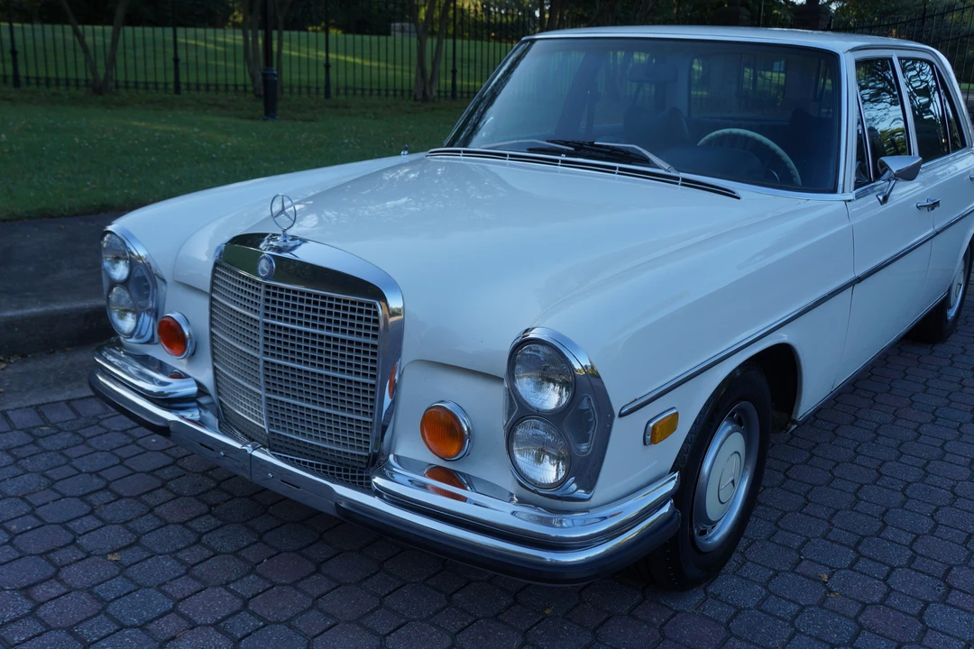 1971 Mercedes-Benz W108 & W109 - Image 15 of 31