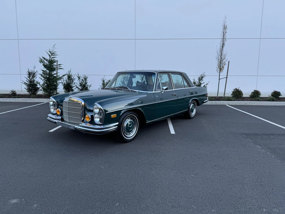 1971 Mercedes-Benz W108 & W109 - Image 2 of 31