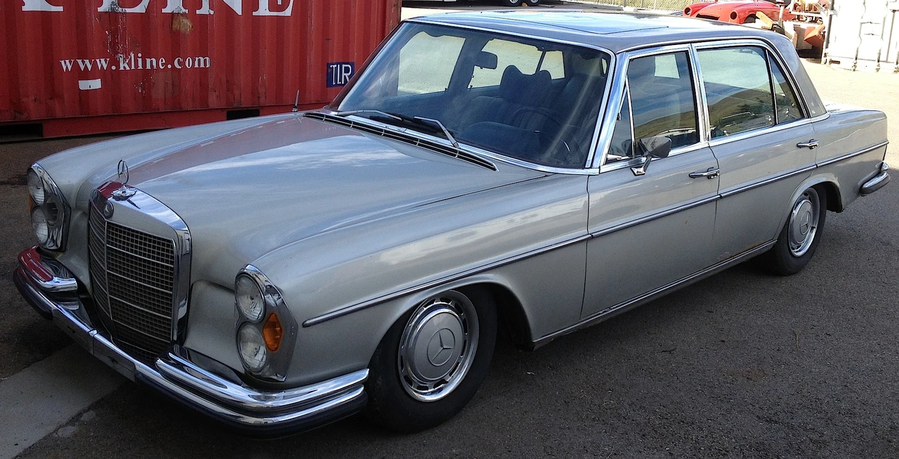 1971 Mercedes-Benz W108 & W109 - Image 5 of 31