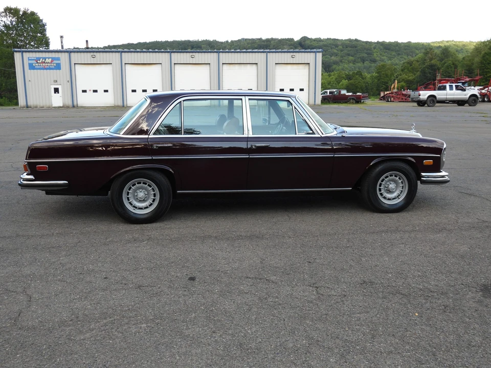 1971 Mercedes-Benz 300SEL 6.3 - Image 10 of 31