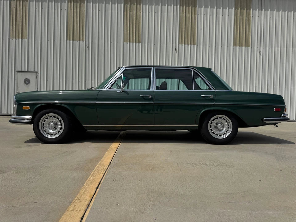 1971 Mercedes-Benz 300SEL 6.3 - Image 22 of 31