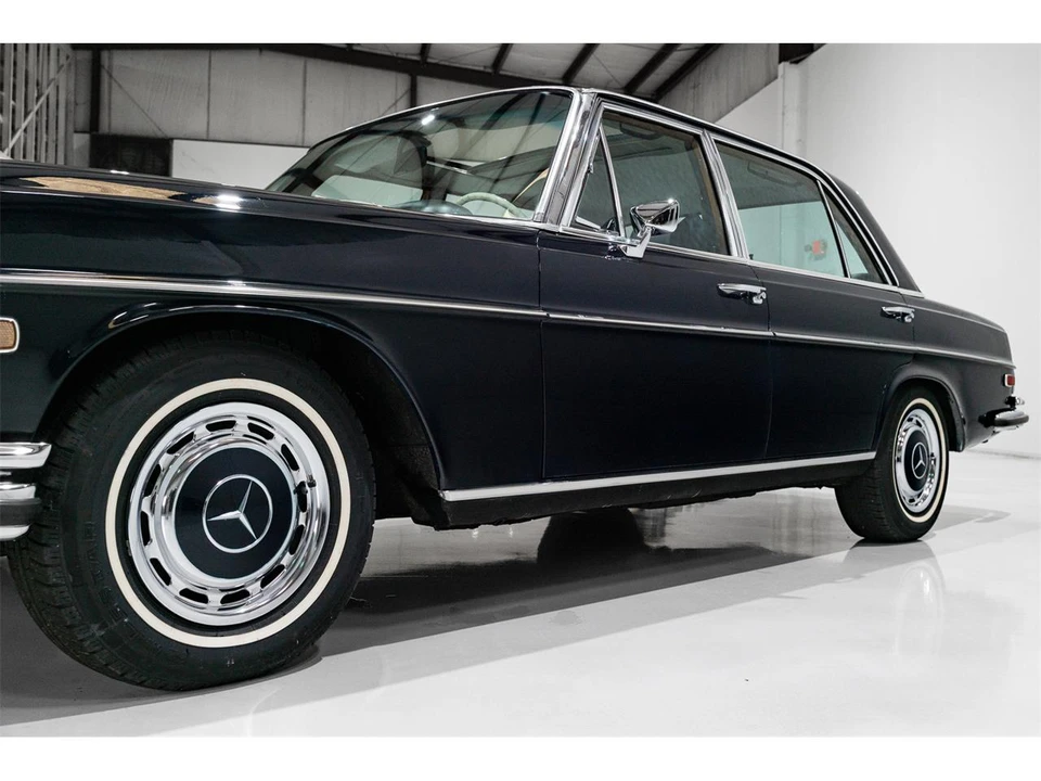 1971 Mercedes-Benz S-Class - Image 21 of 31