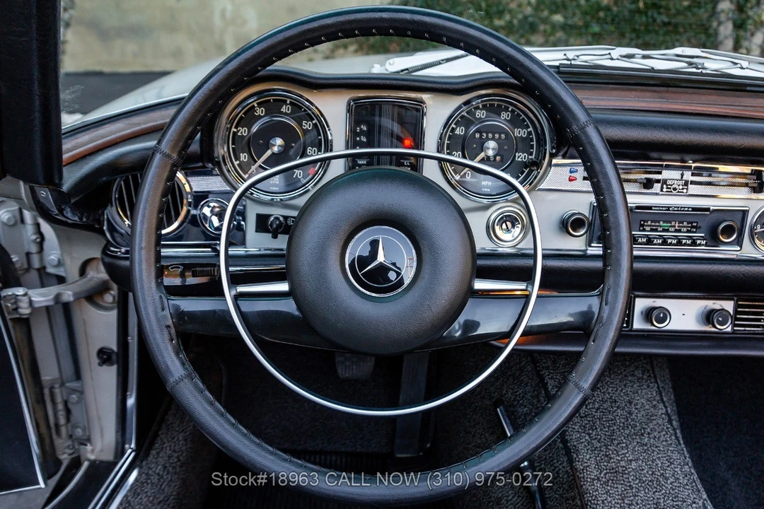 1971 Mercedes-Benz W113 SL-Class - Image 25 of 31