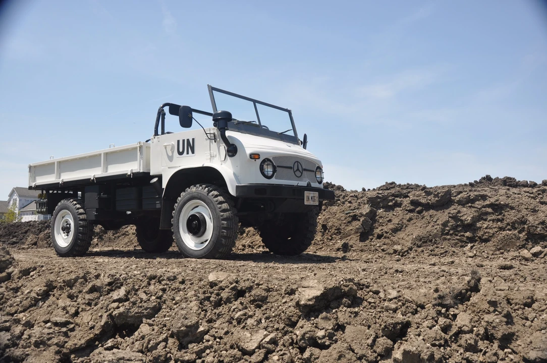 1971 Mercedes-Benz Unimog - Image 2 of 28