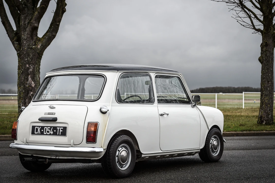 1971 Mini Mini Mark III - Image 2 of 31