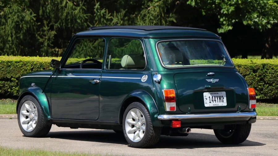 1971 Mini Mini Mark III - Image 3 of 12