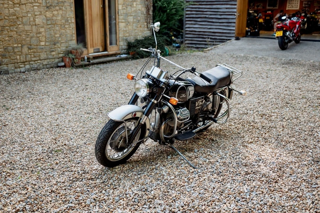 1971 Moto Guzzi Ambassador - Image 8 of 30
