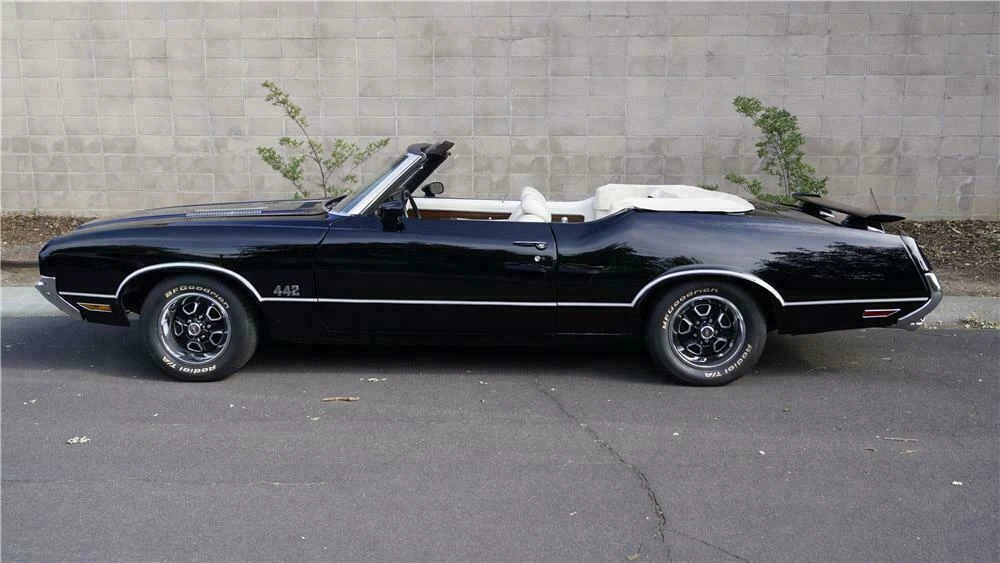 1971 Oldsmobile 442 2nd Gen - Image 2 of 3