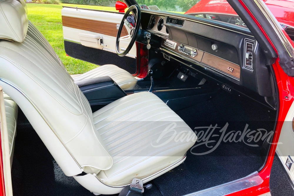 1971 Oldsmobile 442 2nd Gen - Image 9 of 24