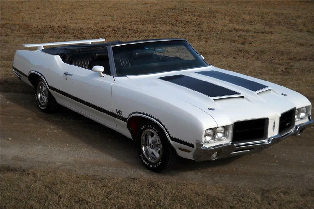 1971 Oldsmobile Cutlass 3rd Gen - Image 2 of 5