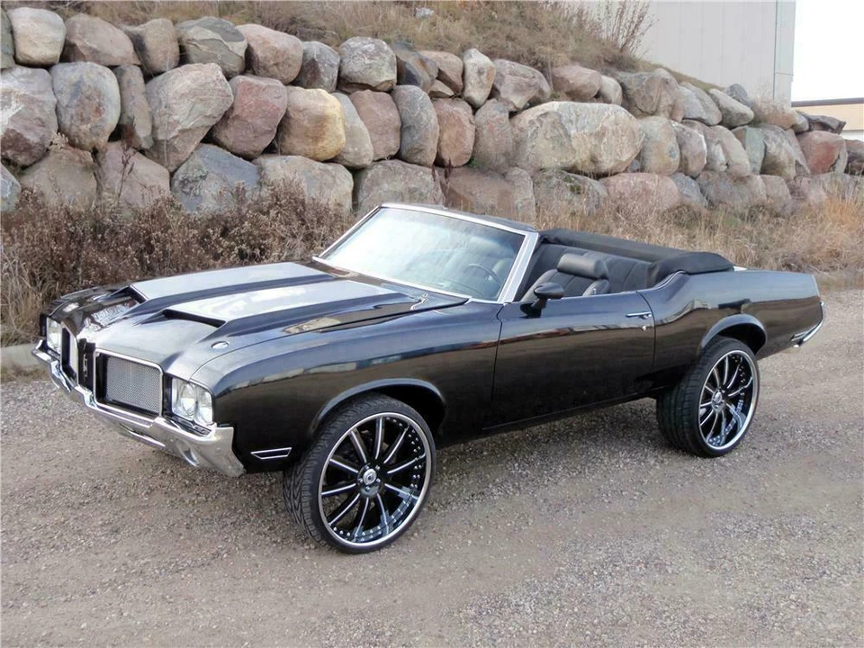 1971 Oldsmobile Cutlass 3rd Gen - Image 2 of 5