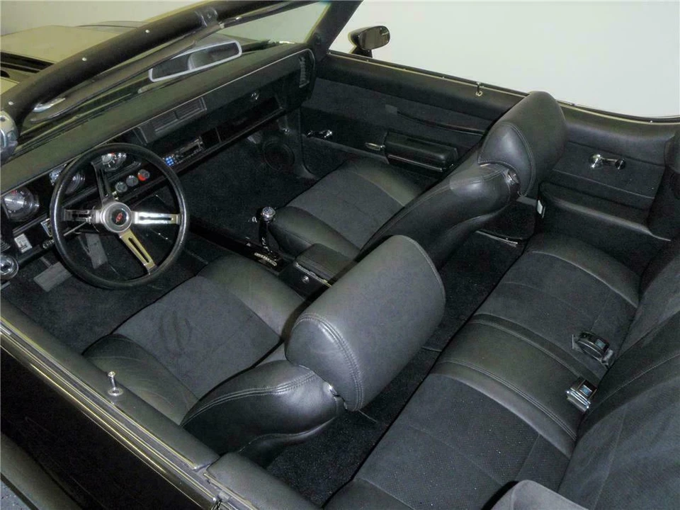 1971 Oldsmobile Cutlass 3rd Gen - Image 4 of 5