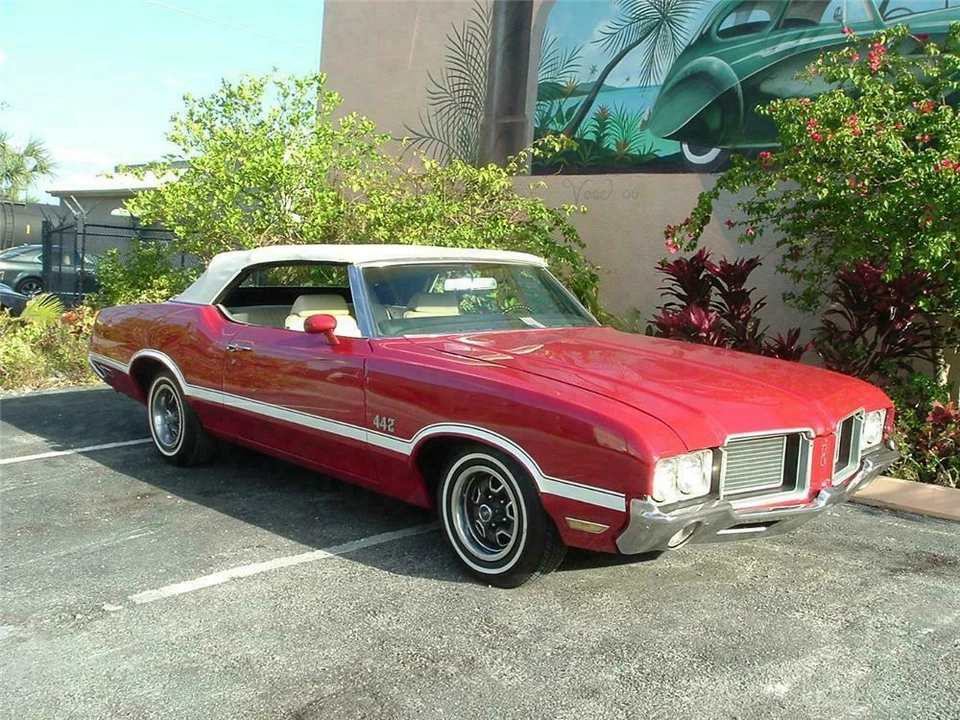 1971 Oldsmobile Cutlass Supreme - Image 2 of 5