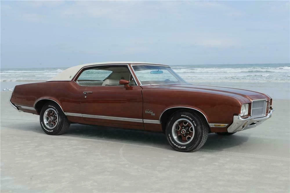 1971 Oldsmobile Cutlass 3rd Gen - Image 2 of 5