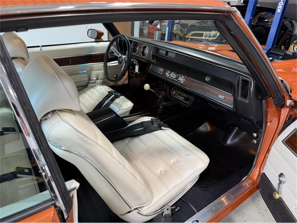1971 Oldsmobile 442 2nd Gen - Image 21 of 31
