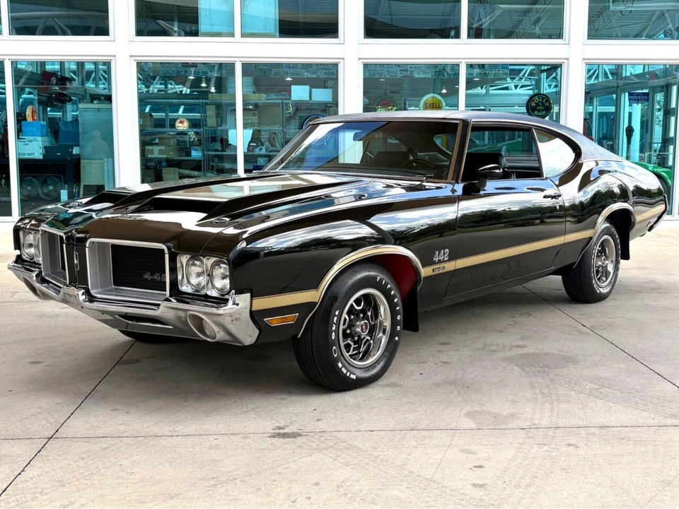 1971 Oldsmobile 442 2nd Gen - Image 11 of 31