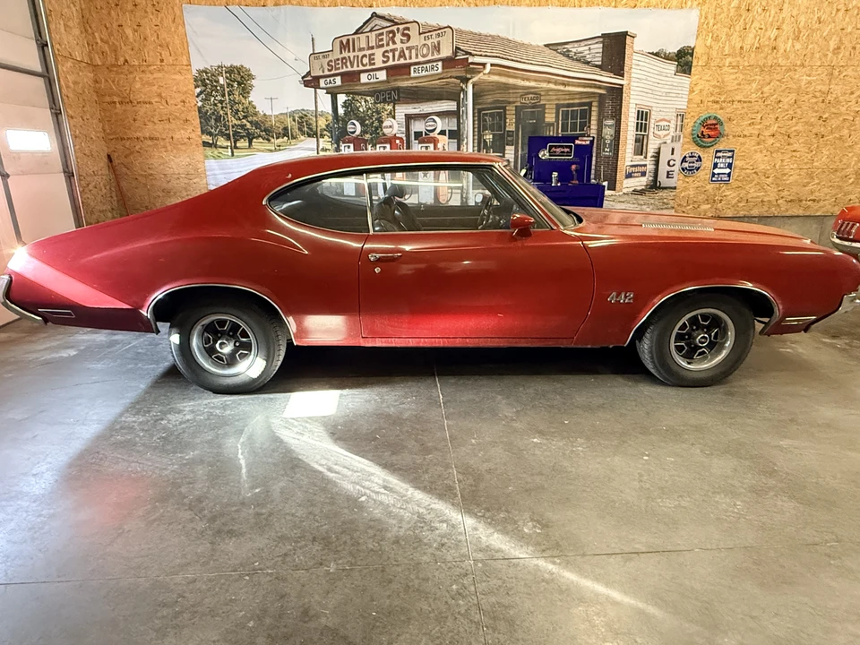 1971 Oldsmobile 442 - Image 2 of 31