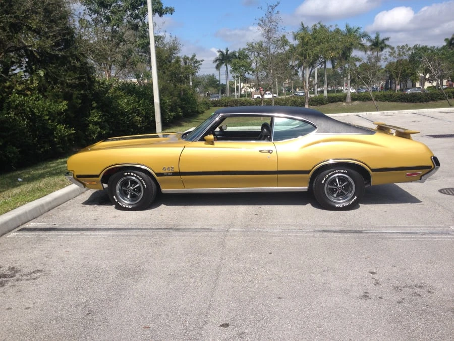 1971 Oldsmobile 442 2nd Gen - Image 2 of 9