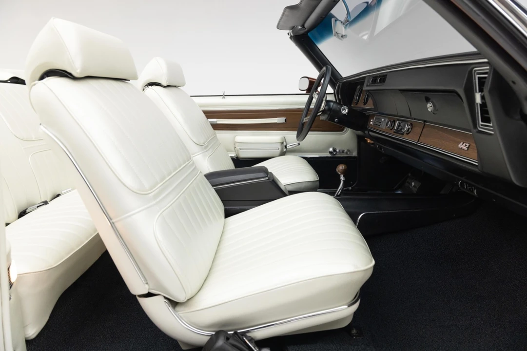 1971 Oldsmobile 442 2nd Gen - Image 14 of 31