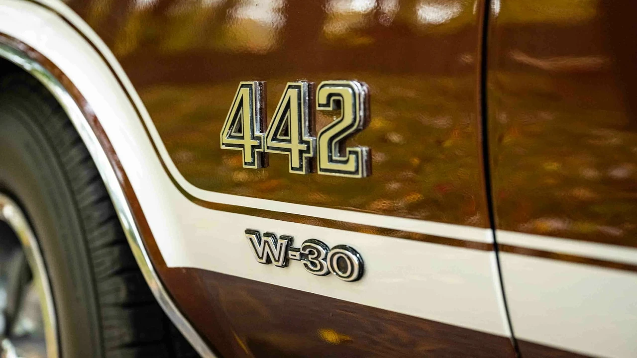 1971 Oldsmobile 442 2nd Gen - Image 18 of 31