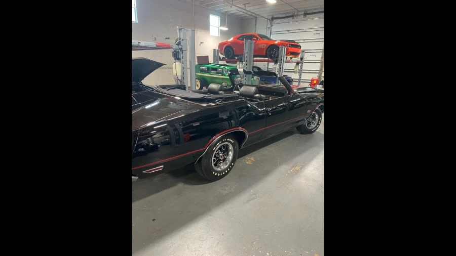 1971 Oldsmobile 442 2nd Gen - Image 7 of 10