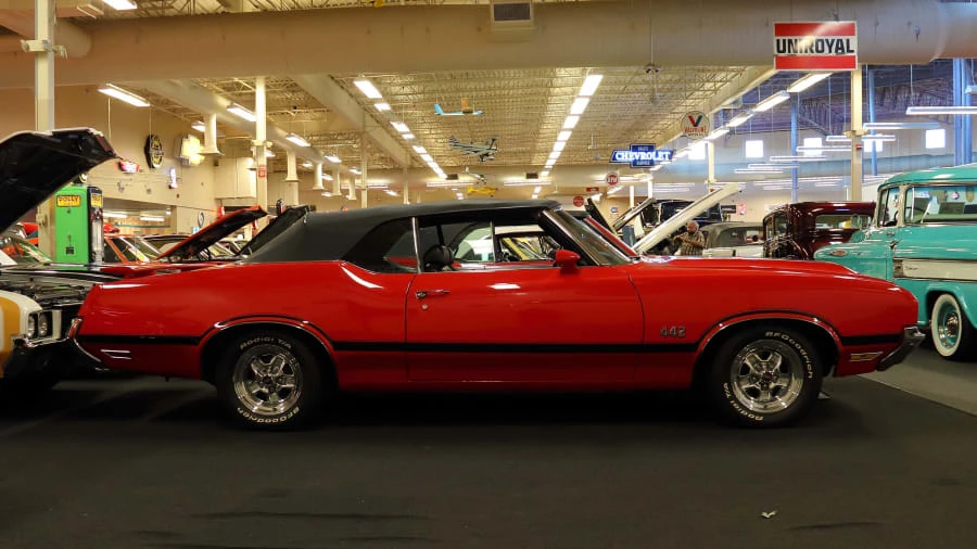 1971 Oldsmobile 442 2nd Gen - Image 2 of 17
