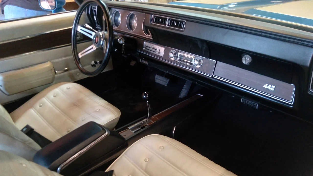 1971 Oldsmobile 442 2nd Gen - Image 2 of 5