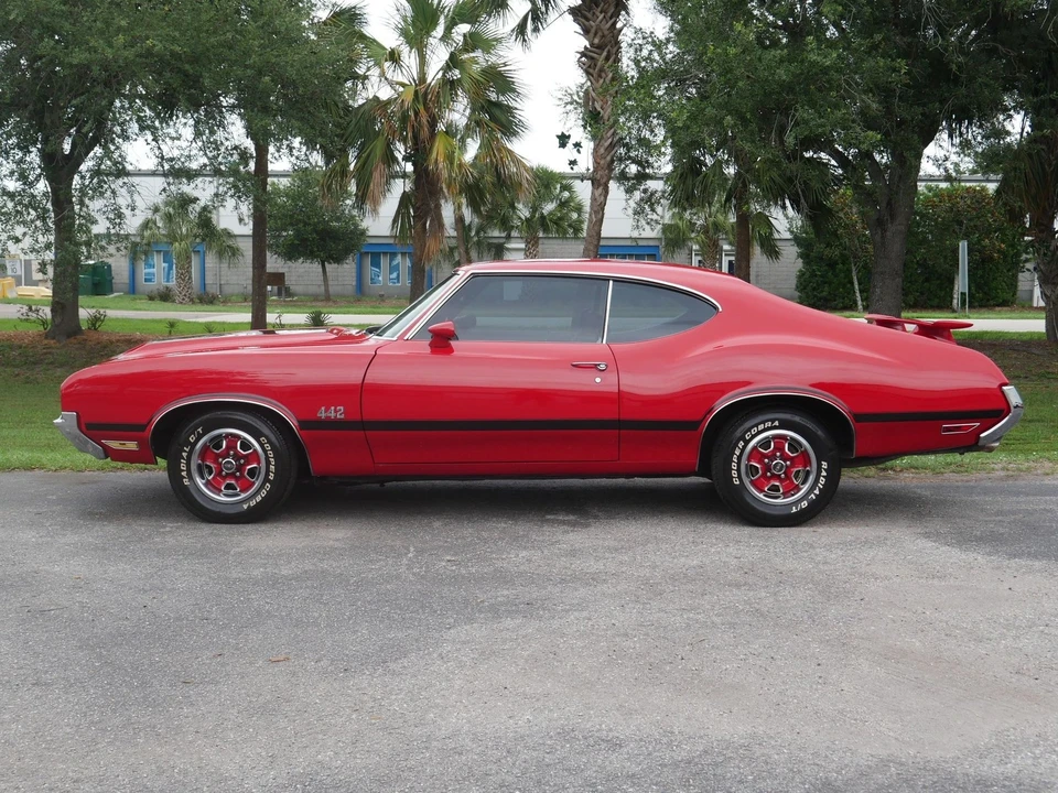 1971 Oldsmobile 442 2nd Gen - Image 19 of 24
