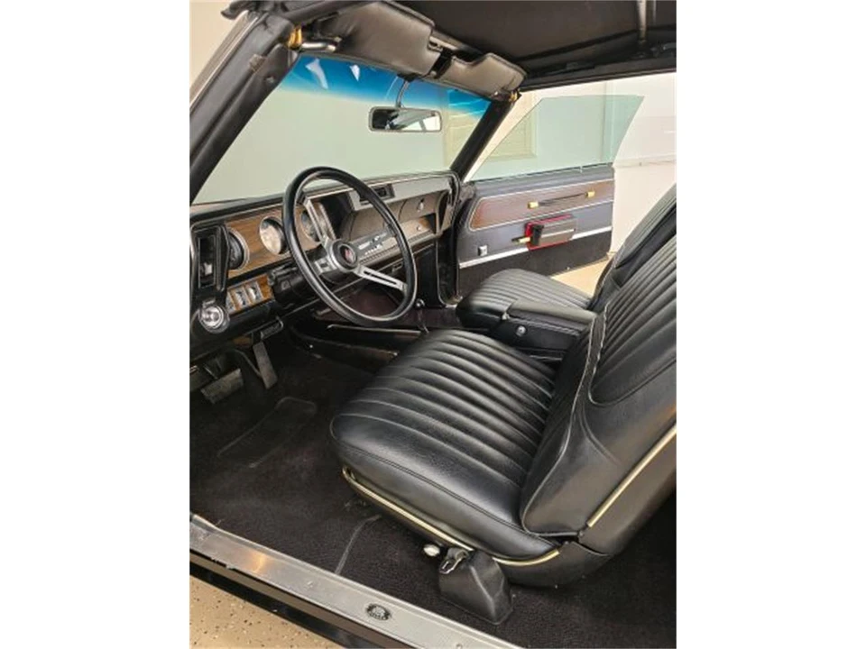 1971 Oldsmobile 442 2nd Gen - Image 17 of 18