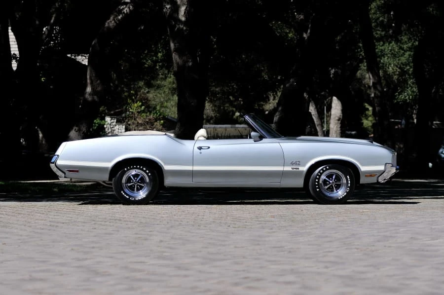 1971 Oldsmobile 442 W-30 2nd Gen - Image 2 of 12