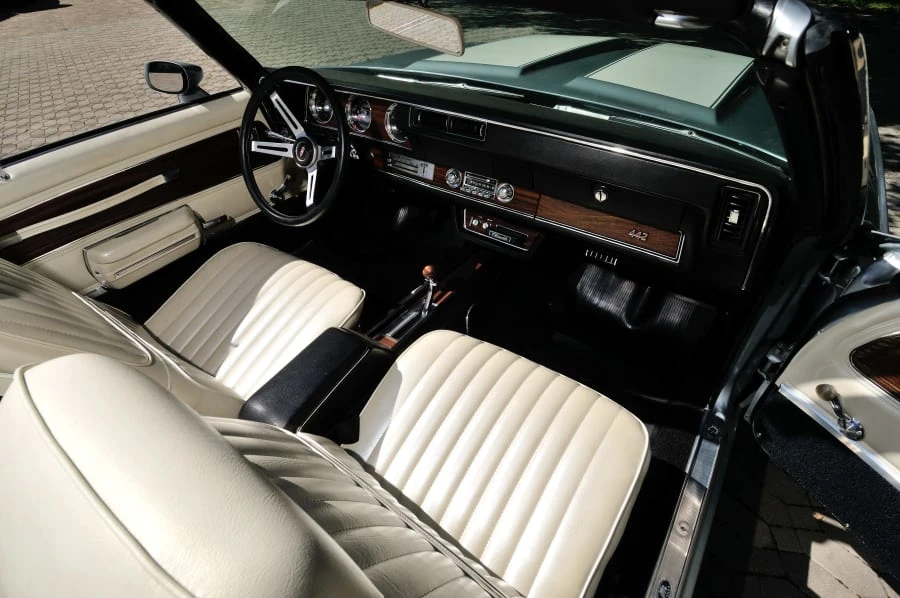 1971 Oldsmobile 442 W-30 2nd Gen - Image 5 of 12