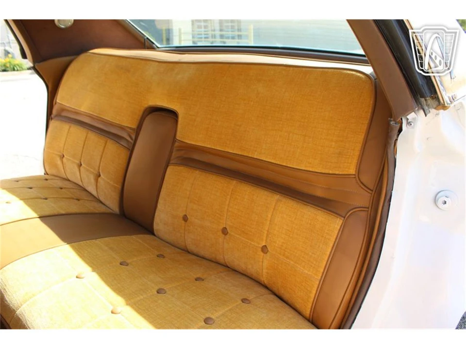1971 Oldsmobile 98 - Image 16 of 31