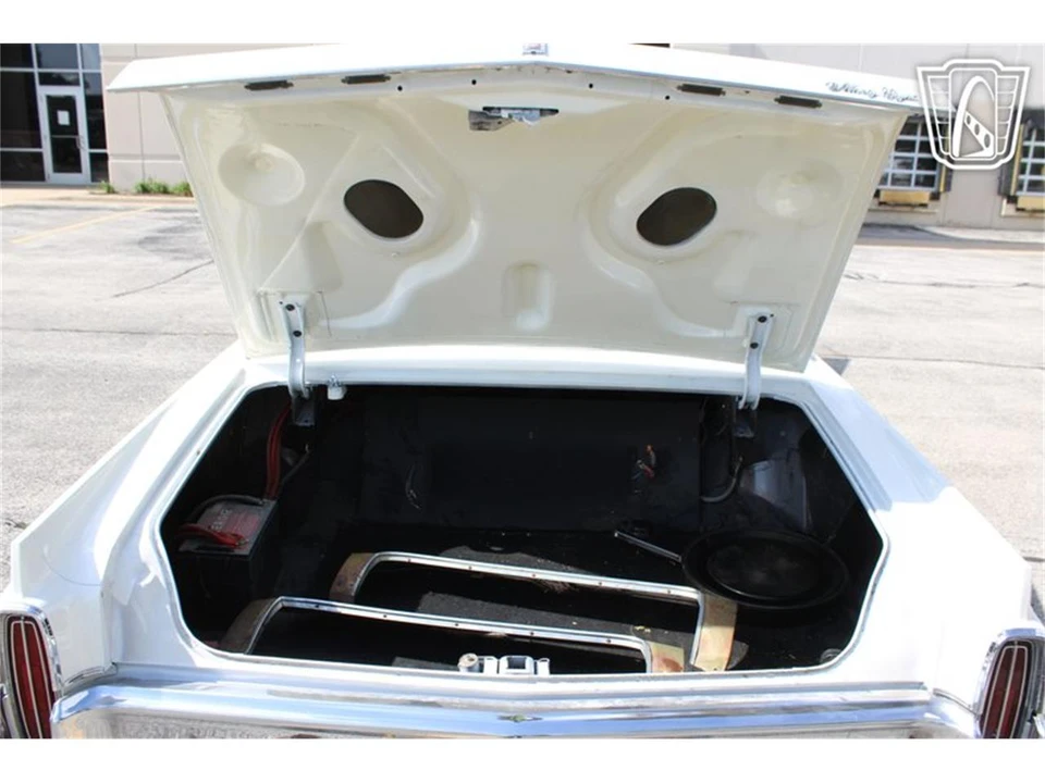 1971 Oldsmobile 98 - Image 11 of 31