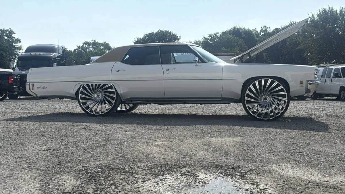 1971 Oldsmobile 98 - Image 2 of 3