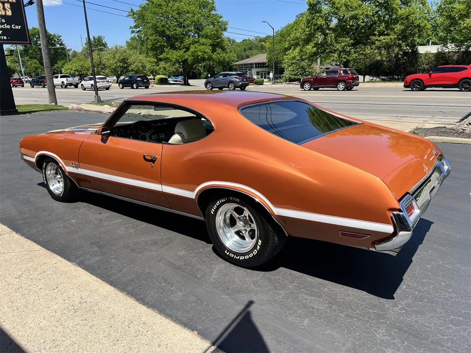 1971 Oldsmobile Cutlass 3rd Gen - Image 20 of 30