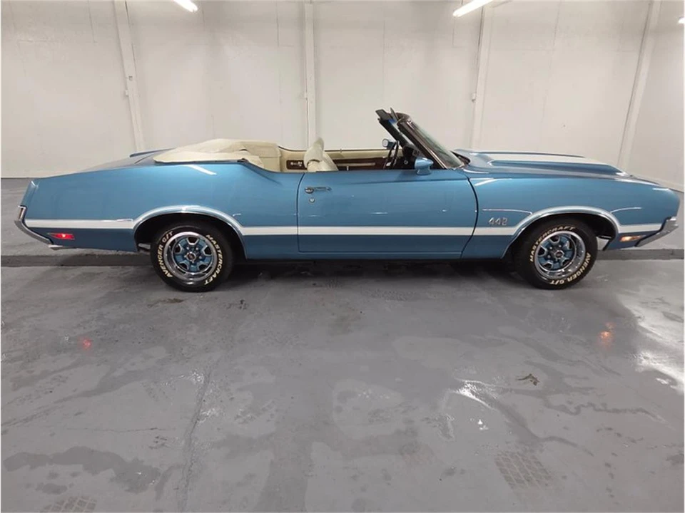 1971 Oldsmobile Cutlass 3rd Gen - Image 15 of 31