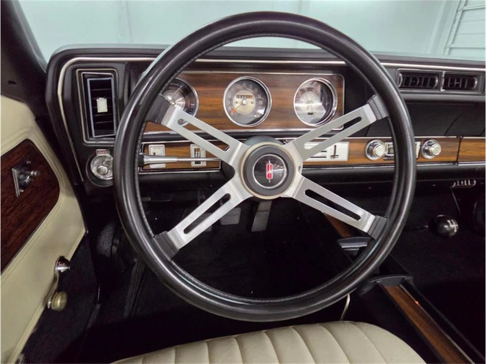 1971 Oldsmobile Cutlass 3rd Gen - Image 29 of 31