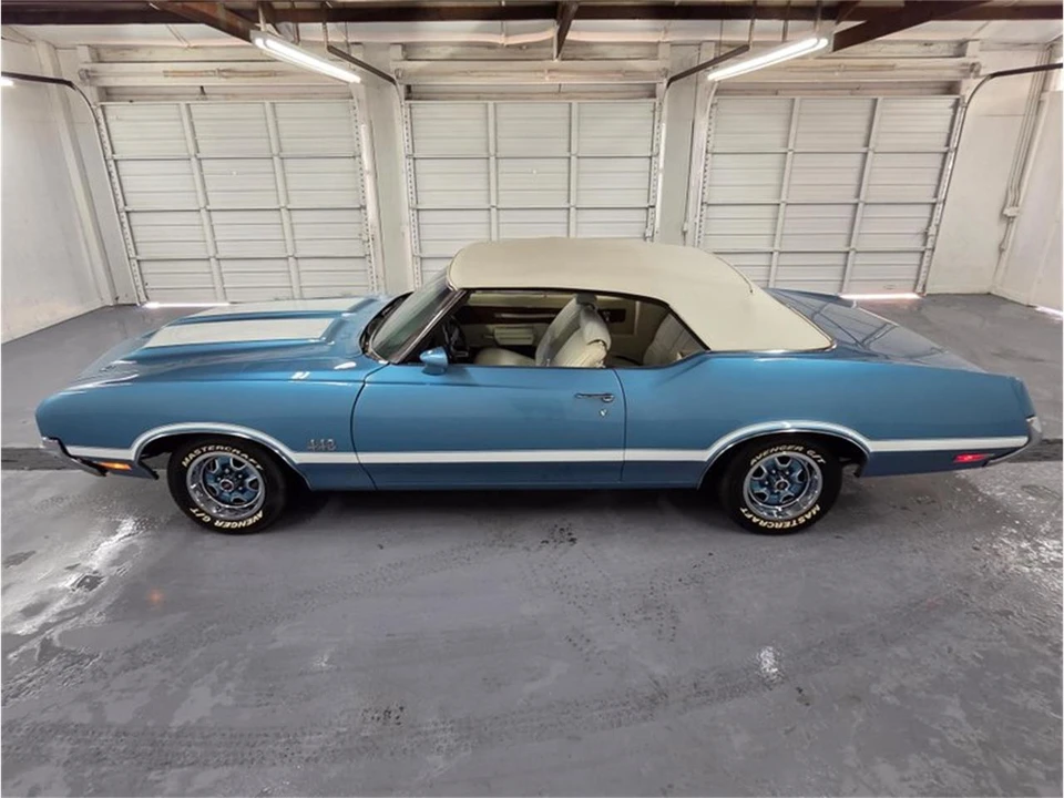 1971 Oldsmobile Cutlass 3rd Gen - Image 9 of 31